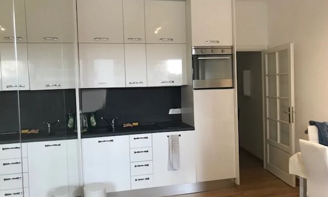 Apartment Monaco, Port