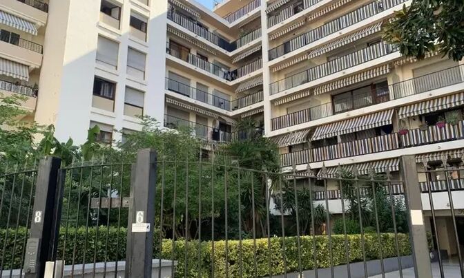 Apartment Cannes République