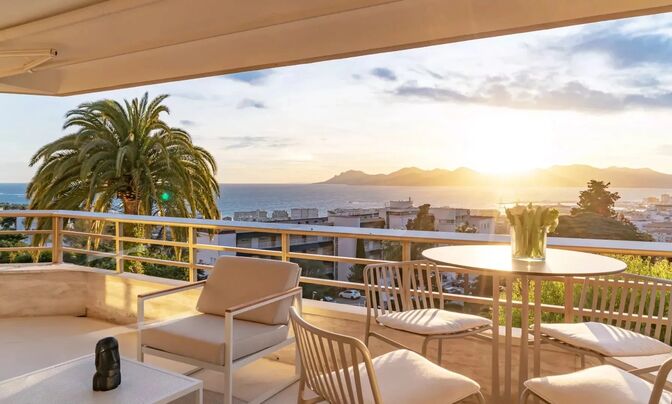 Apartment Cannes California