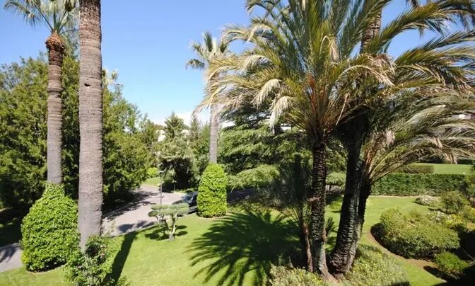 Apartment California