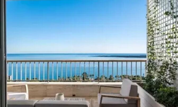 Apartment Cannes California