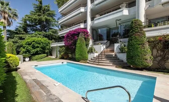 Mansion Cannes