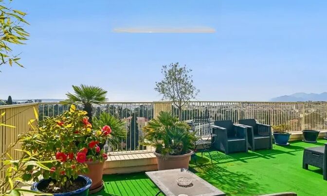 Villa République Cannes