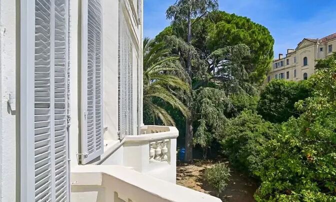 Villa République Cannes