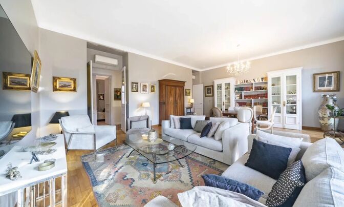 Villa République Cannes