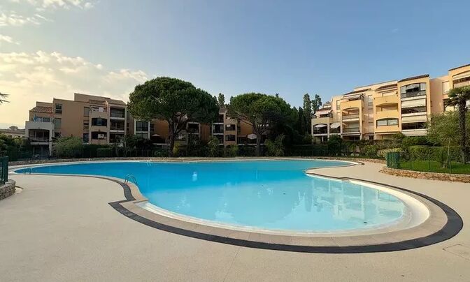 Estate Mougins