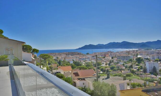 Villa Croix des Gardes