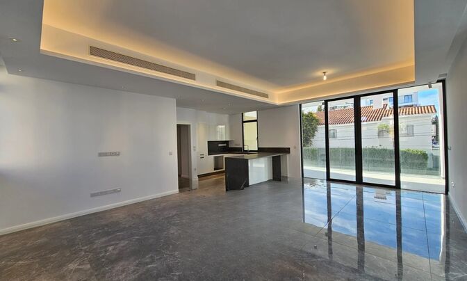 2 Bedrooms Apartment in Limassol