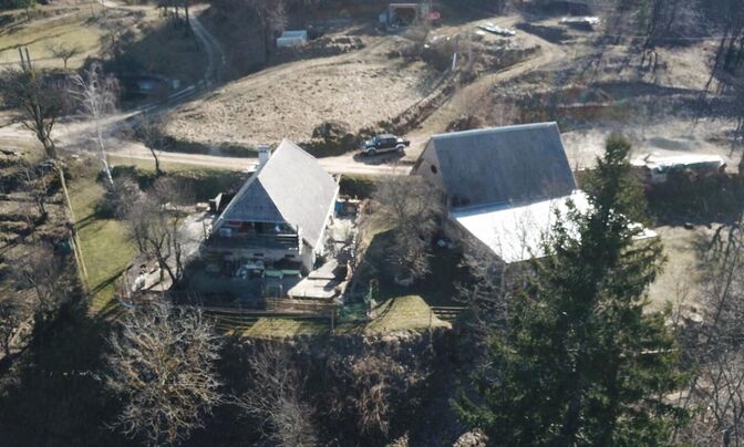 Estate, farm on the mountain.
