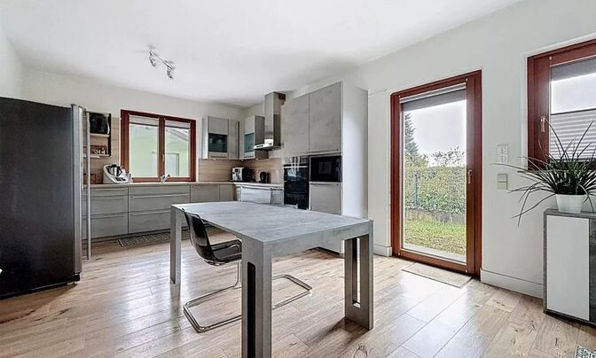 Detached house 4 bedrooms for sale in Frisange
