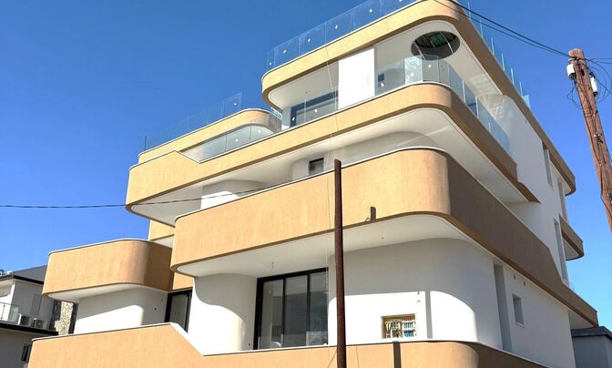 3 Bedroom Penthouse Apartment For sale, Zakaki Area