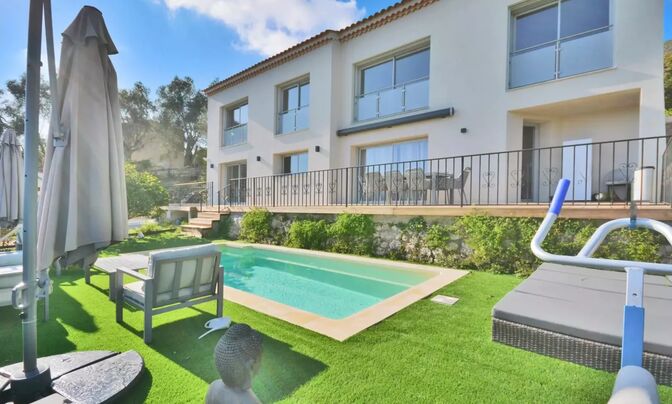 Villa Croix des Gardes