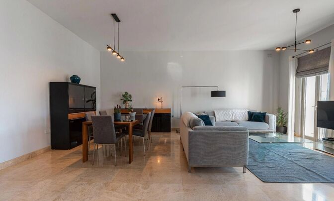 Seaview Haven Apartment