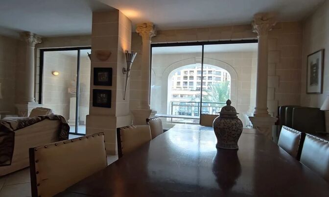 Sliema Shores Apartment