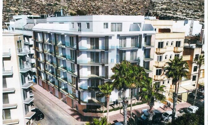 Xlendi Haven Apartment