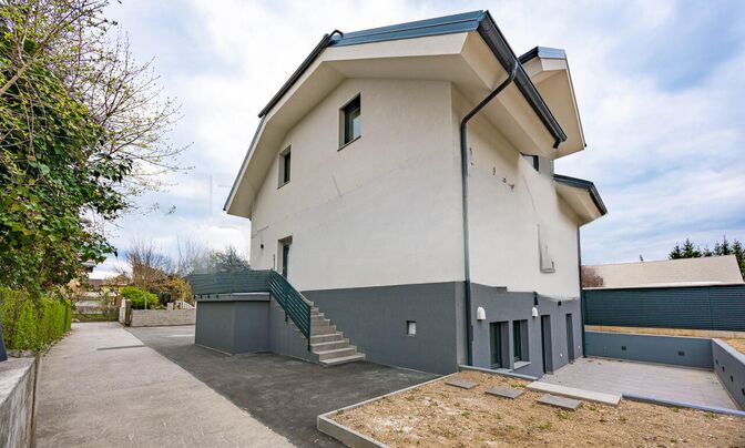 4-room apartment, Ljubljana Šiška