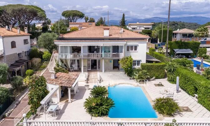 Villa Croix des Gardes