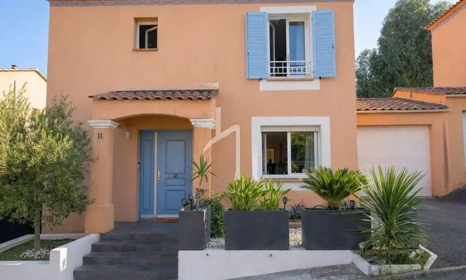 Villa Croix des Gardes