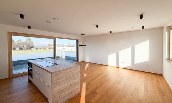 Apartment, 4 rooms, New Field