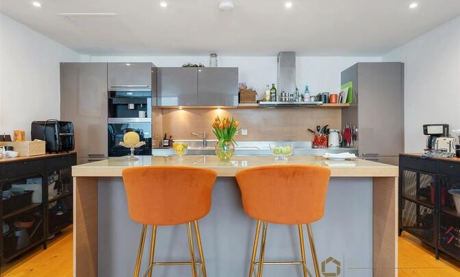 Hirst Court, Grosvenor Waterside, Gatliff Road, Sloane Square