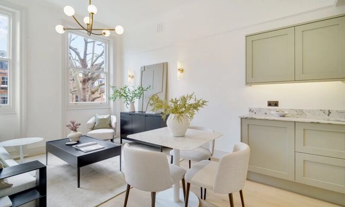 Egerton Gardens, Knightsbridge