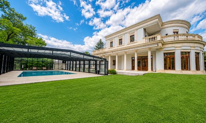 Single house 8 rooms