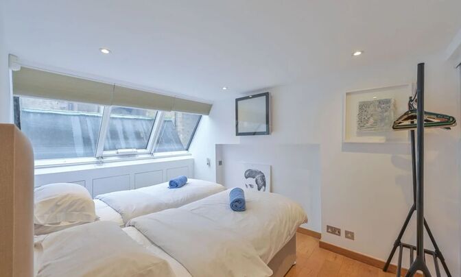 Gunter Grove, Chelsea