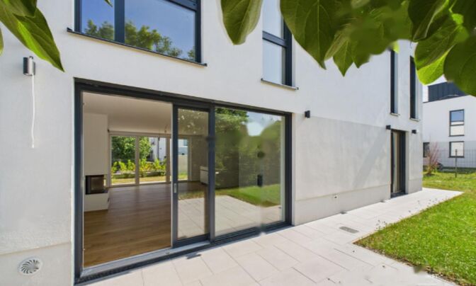 Дом с террасой Трново