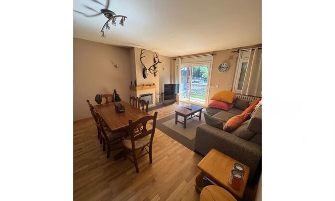 2-bedroom apartment with 2 additional rooms for sale in Ordino