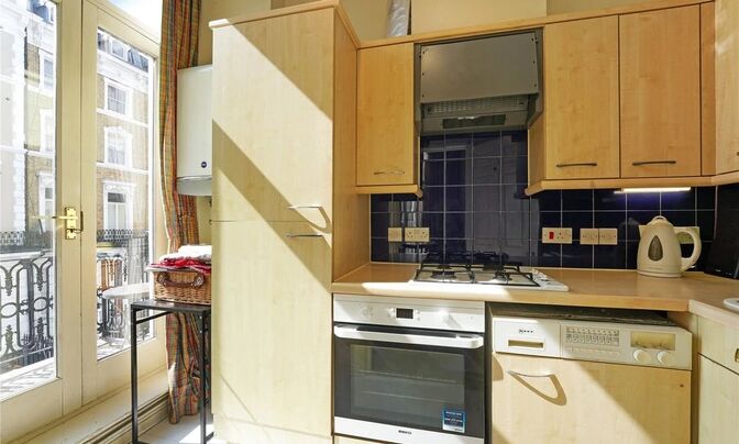 Knaresborough Place, Earl's Court