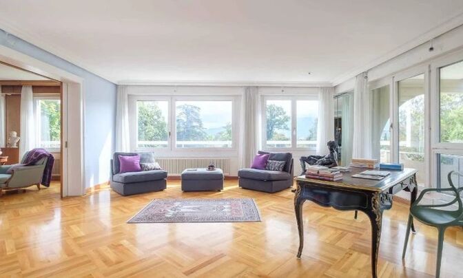 Apartment 8 rooms