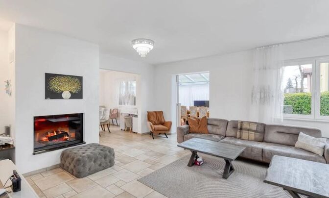 Single house 8 rooms