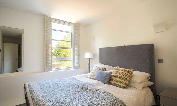 Pier House, 31 Cheyne Walk, Chelsea