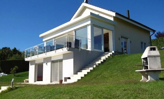 Single house 8 rooms