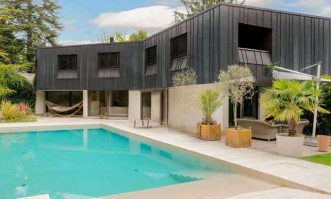 Single house 10 rooms