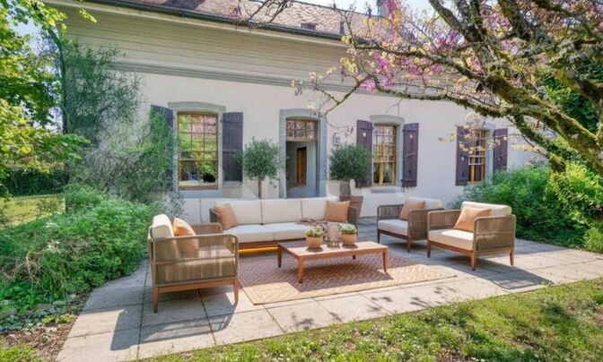 Single house 10 rooms