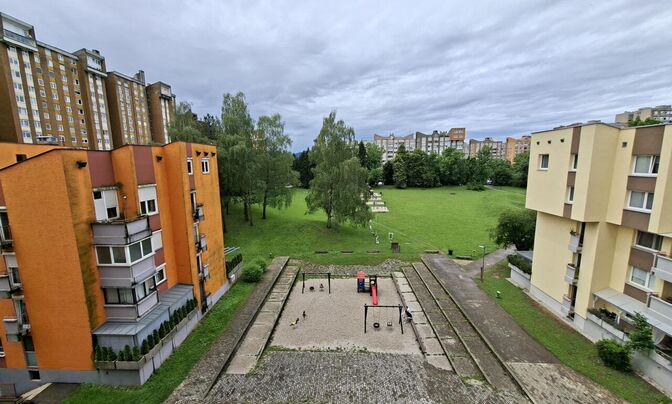 Two-room apartment on Mucherezhevaya Street