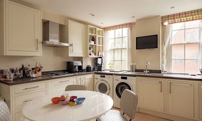 Cranmer Court, Whiteheads Grove, Chelsea