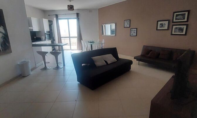 San Pawl Central Residence