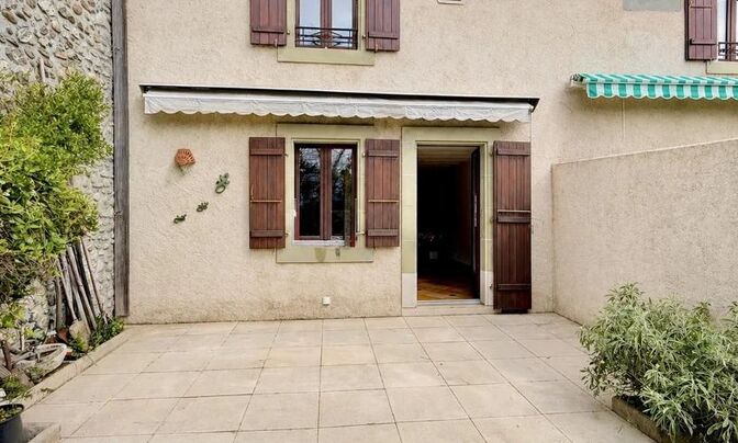 Single house 6 rooms