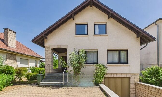 Detached house 4 bedrooms for sale in Senningen