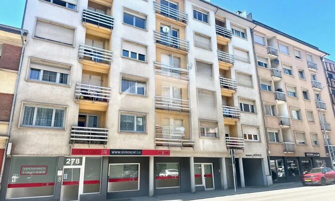 Studio for sale in Luxembourg-Gasperich - Cloche d'or