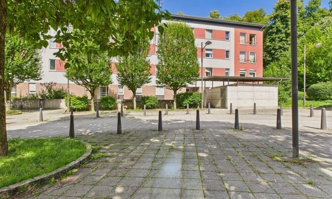 Apartment 2 bedrooms for sale in Luxembourg-Eich
