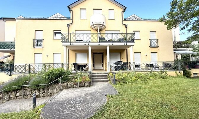 Studio 1 bedroom for sale in Stadtbredimus