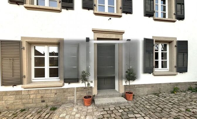 House 5 bedrooms for sale in Alzingen