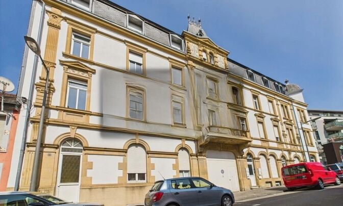 Apartment 4 bedrooms for sale in Differdange