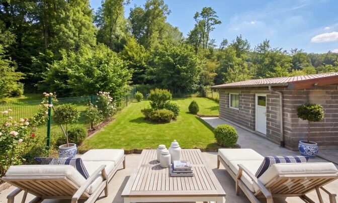 Detached house 6 bedrooms for sale in Luxembourg-Beggen