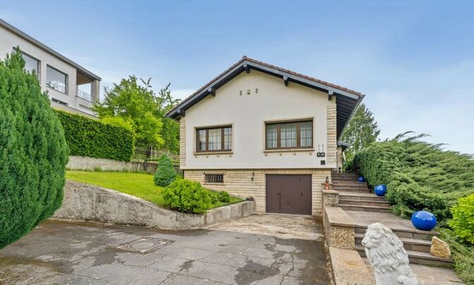 House 4 bedrooms for sale in Hostert (Niederanven)