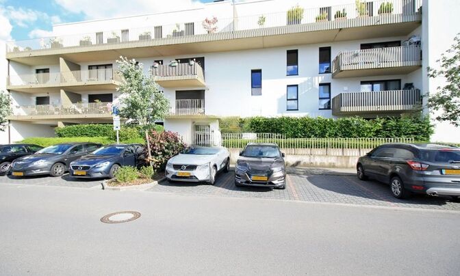 Apartment 2 bedrooms for sale in Schifflange
