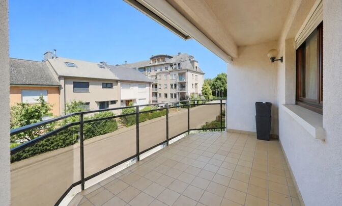 Apartment 2 bedrooms for sale in Lallange